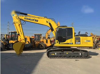 حفار زحاف KOMATSU PC220-8