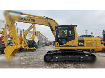 حفار زحاف KOMATSU PC220-8