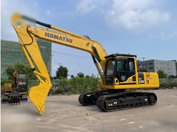 حفار زحاف KOMATSU PC220-8