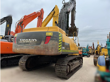 حفار زحاف VOLVO EC480DL