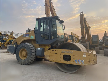 مدحلة ضاغطة XCMG XS143J