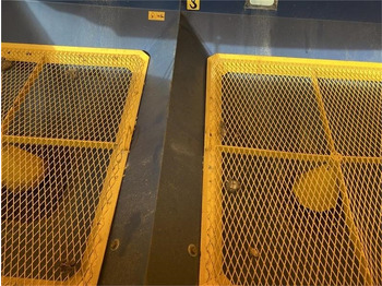 آلة رش السماد الطبيعي Bogballe EXW Trend m/vejeceller elektrisk kantspredning: صورة 3 آلة رش السماد الطبيعي Bogballe EXW Trend m/vejeceller elektrisk kantspredning: صورة 3