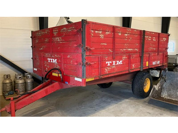 مقطورة زراعية قلابة