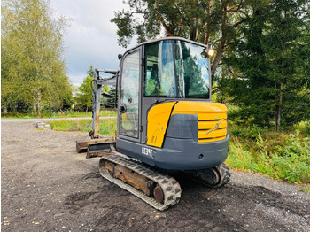 حفارة مُصَّغرة VOLVO EC35C: صورة 3