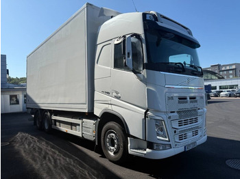 شاحنة مقفلة VOLVO FH 540