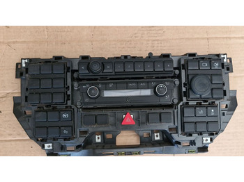 الكابينة والداخلية MAN TGX