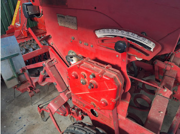 آلة البذار متعددة الوظائف GASPARDO SEMINATRICE S300: صورة 5