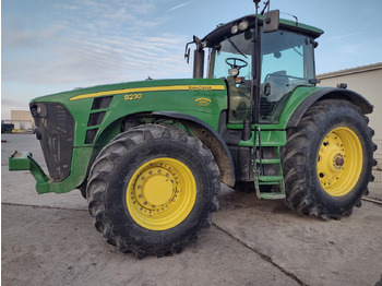 جرار JOHN DEERE 8030 Series