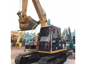 حفارة CATERPILLAR 12
