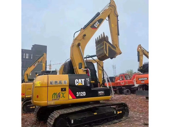 حفارة CATERPILLAR 12