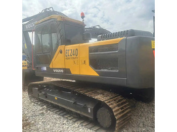حفار زحاف VOLVO EC240