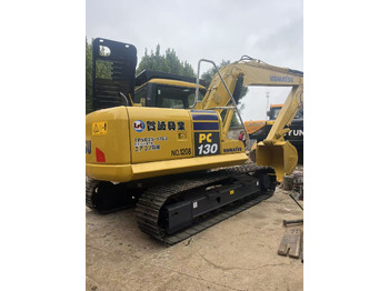 حفار زحاف KOMATSU PC130