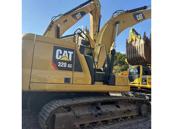 حفار زحاف CATERPILLAR 320GC