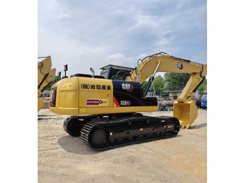 حفار زحاف CATERPILLAR 320GC