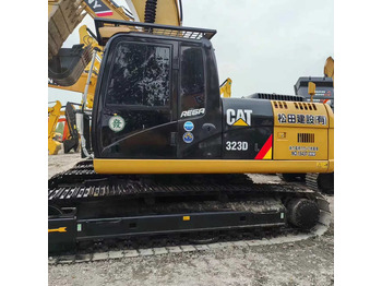 حفار زحاف Used Digger CAT 323D2L Construction Machinery Construction Digger Used CAT 323D2L Cheap Excavator: صورة 2