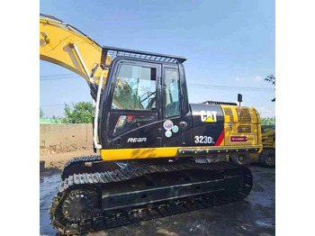 حفار زحاف CATERPILLAR 323DL