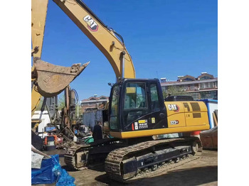 حفار زحاف CATERPILLAR 323