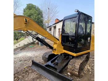 حفارة CATERPILLAR 306E2