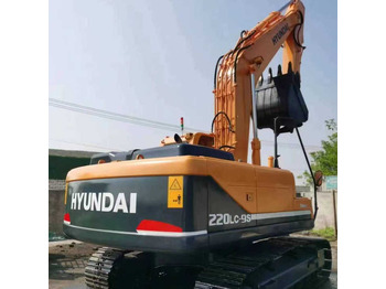 حفارة DOOSAN DX220