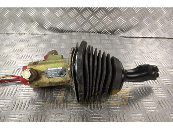 صمام هيدروليكي LIEBHERR