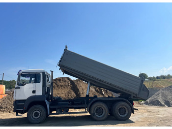 شاحنة قلاب MAN TGA 33.390