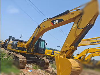 حفار زحاف CATERPILLAR 336D
