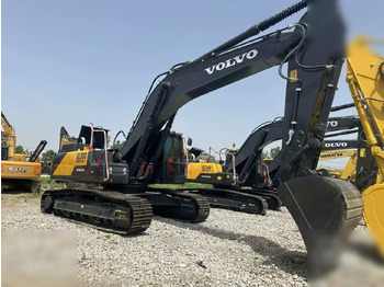 حفار زحاف VOLVO EC300