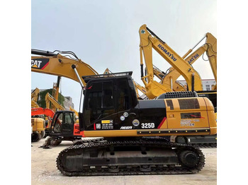 حفار زحاف CATERPILLAR 325D
