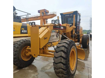 ممهدة CATERPILLAR 140H