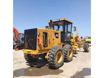 ممهدة CATERPILLAR 140K