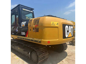 حفار زحاف CATERPILLAR 320D