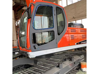 حفار زحاف DOOSAN