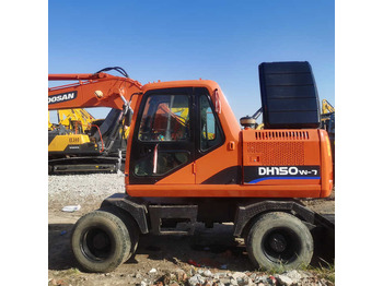 حفارة دولاب DOOSAN DH150W-7