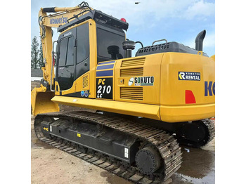 حفار زحاف KOMATSU PC210