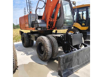 حفارة دولاب HITACHI ZX130W