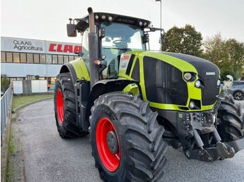 جرار CLAAS Axion 940