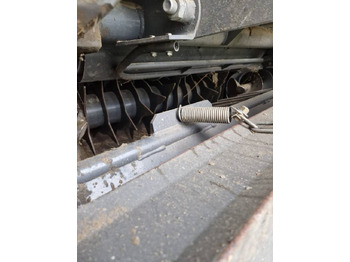 Claas VARIANT 380 PRO RF Claas VARIANT 380 PRO RF: صورة 3 Claas VARIANT 380 PRO RF Claas VARIANT 380 PRO RF: صورة 3