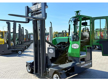 شاحنة مناولة بأربعة اتجاهات COMBILIFT
