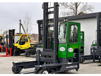 شاحنة مناولة بأربعة اتجاهات COMBILIFT