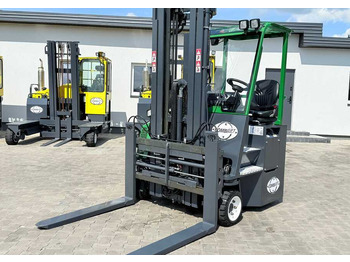 شاحنة مناولة بأربعة اتجاهات COMBILIFT
