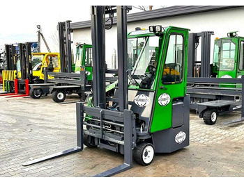 شاحنة مناولة بأربعة اتجاهات COMBILIFT