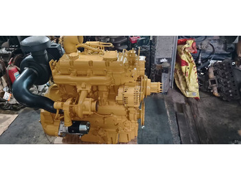 محرك - حفارة CATERPILLAR 3054C: صورة 3