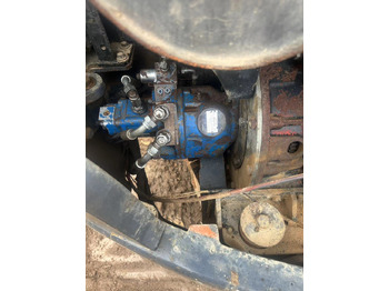 محرك - حفارة YANMAR 4TNV94: صورة 2 محرك - حفارة YANMAR 4TNV94: صورة 2