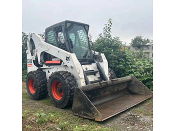 اللودر بعجل BOBCAT S300