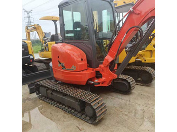 حفارة KUBOTA U25