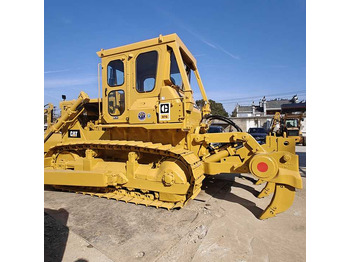 جرافة CATERPILLAR D6D