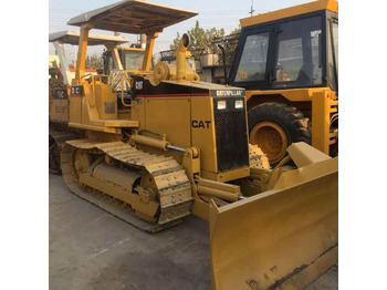 جرافة CATERPILLAR D4H