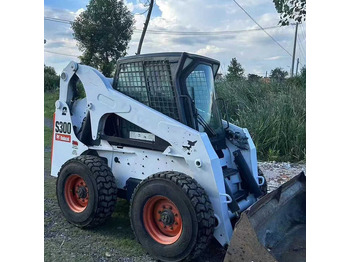اللودر بعجل BOBCAT S300