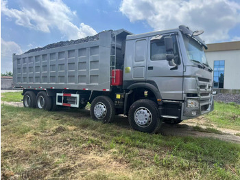 شاحنة قلاب SINOTRUK HOWO