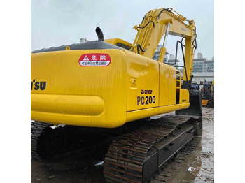 حفار زحاف KOMATSU PC200-6